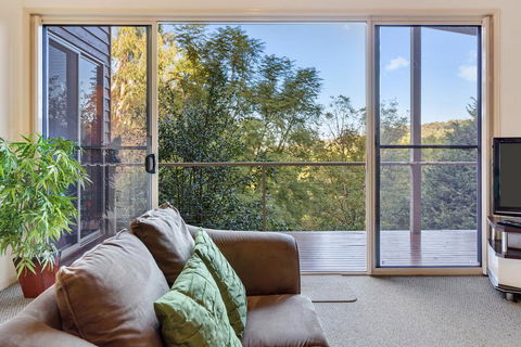 Ravensbourne Escape- Kookaburra Kottage - Accommodation Batemans Bay 0