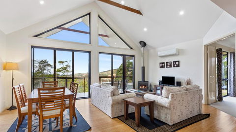 Ravensbourne Escape- Stella Luna - Accommodation Batemans Bay 2