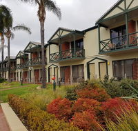 Renmark Hotel Motel - Accommodation Batemans Bay