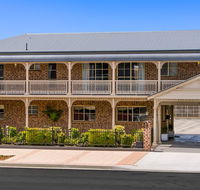 Richmond Motor Inn