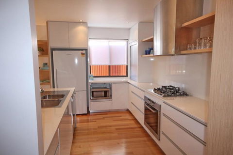RIO GRANDE- 11B Bergalia Cres Dunbogan - Accommodation Batemans Bay 1