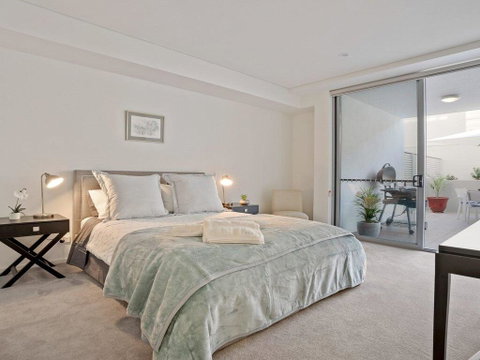 Riptide On Surf Beach - Sun, Surf And Style - Accommodation Batemans Bay 1