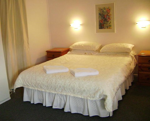 River Park Motor Inn - Accommodation Batemans Bay 0