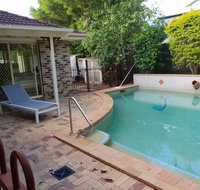 Robyn's Nest - Hosted Bed and Breakfast - Accommodation Batemans Bay