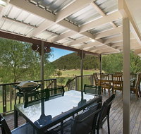 Rosa House in Broke 4br House in walking distance to Cellar Doors - Accommodation Batemans Bay