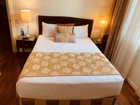 Royal Albert Hotel - Accommodation Batemans Bay 3