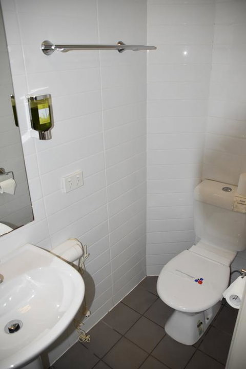 Royal Hotel Motel Gympie - Accommodation Batemans Bay 3