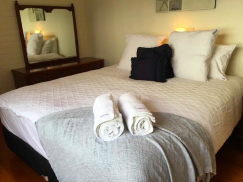 Rye 3 Great Location, Shops, Beach, FREE Wine, Wifi And Netflix - Accommodation Batemans Bay 3