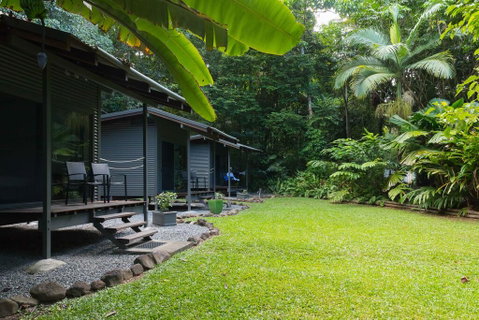 Safari Lodge - Accommodation Batemans Bay 0