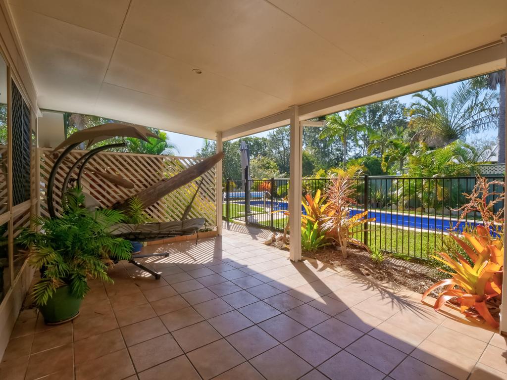 Dundowran Beach QLD Accommodation Batemans Bay