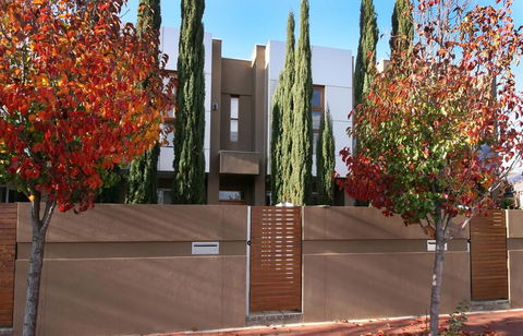 SATOR City Fringe Home Away From Home Pets OK! - Accommodation Batemans Bay 3