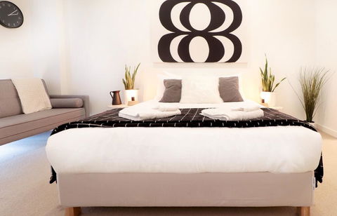 SATOR City Fringe Home Away From Home Pets OK! - Accommodation Batemans Bay 0