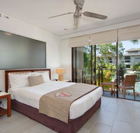 Sea Temple Palm Cove Luxury Studio 212 - Accommodation Batemans Bay