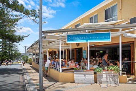 Seabreeze Beach Hotel - Accommodation Batemans Bay 0