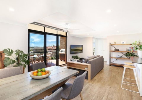 Seafarer - Hosted By: L'Abode Accommodation - Accommodation Batemans Bay 3