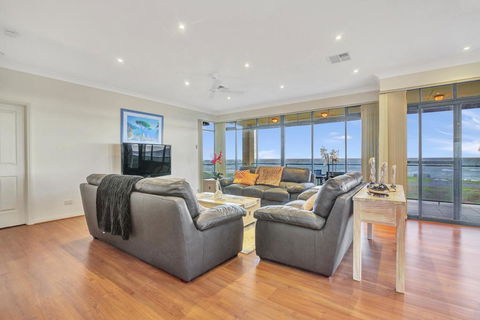 Seaglass - Sellicks Beach - Accommodation Batemans Bay 0