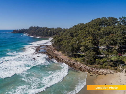 SEASCAPE In NARRAWALLEE - Accommodation Batemans Bay 2