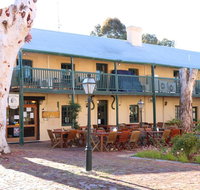 Settlers House - Accommodation Batemans Bay