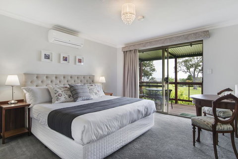 Shambhala Guesthouse - Accommodation Batemans Bay 2
