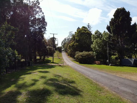 Shenanigans Spur Cottage - Accommodation Batemans Bay 0