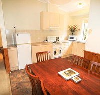 Silver Birches Holiday Unit 10 - Accommodation Batemans Bay