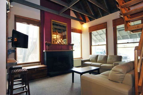 Smoko - Accommodation Batemans Bay 1