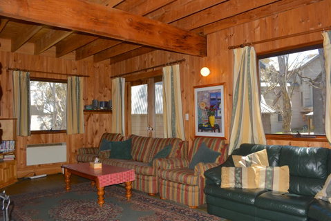 Snowdrop Lodge - Accommodation Batemans Bay 1