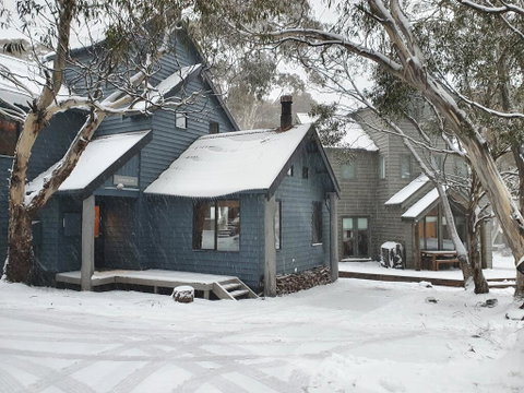 SNOWED INN Apartment - Accommodation Batemans Bay 2