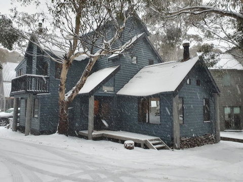 SNOWED INN Apartment - Accommodation Batemans Bay 0