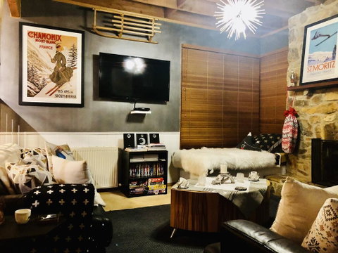 Snowmass Chalet - Accommodation Batemans Bay 2