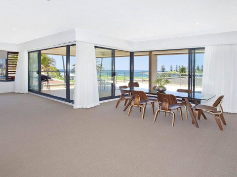 Something Special@Harbourside - Accommodation Batemans Bay 2