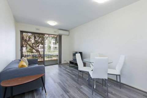 South Perth Perfect Location Free WIFI & Parking - Accommodation Batemans Bay 0