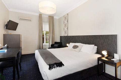 Sovereign Hill Hotel - Accommodation Batemans Bay 0