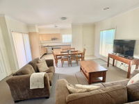 Spacious 2 Bed 2 Bath Villa - Central Location - Quiet