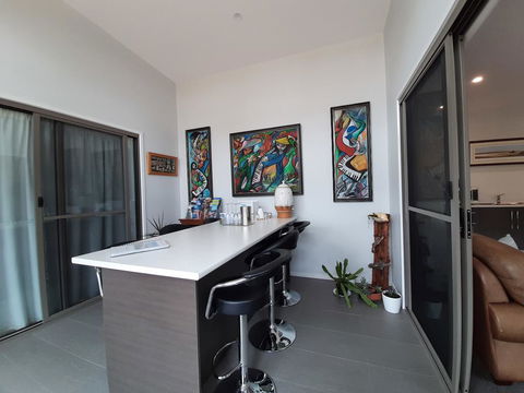 Spring Beach Garden Retreat - Accommodation Batemans Bay 1