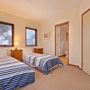 Square Bear-DPA - Accommodation Batemans Bay 3