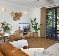 St Tropez Beachside Luxe - Accommodation Batemans Bay