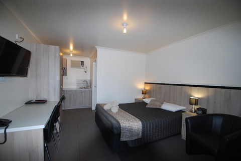 Starline Motor Inn - Accommodation Batemans Bay 3