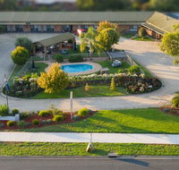 Statesman Motor Inn - Accommodation Batemans Bay