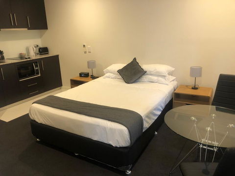 Station House Hotel - Accommodation Batemans Bay 0