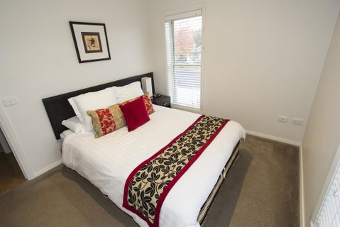 Stay Bathurst - Accommodation Batemans Bay 2