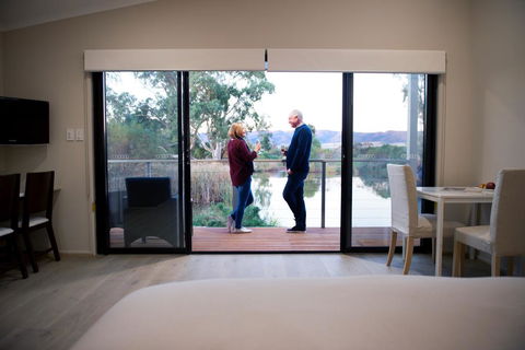 Still Earth - Accommodation Batemans Bay 3
