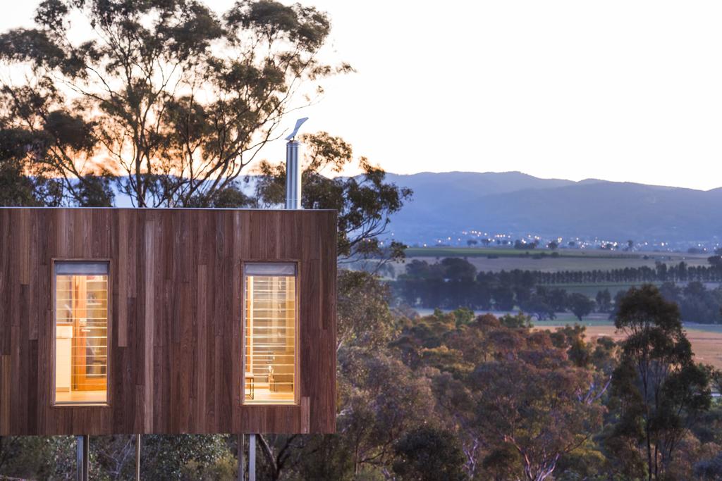 Cross Roads NSW Accommodation Batemans Bay