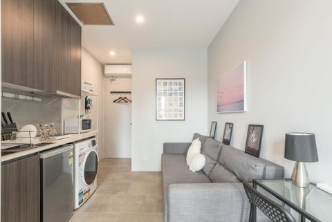 Studio Near Bus Train UTS DarlingHar ICC Chinatown - Accommodation Batemans Bay 2