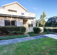 Stunning Holiday Townhouse - Accommodation Batemans Bay