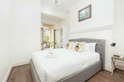 STUNNING SYDNEY HOME 4 - Accommodation Batemans Bay 1