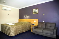 Book Rockhampton Accommodation Vacations Accommodation Batemans Bay Accommodation Batemans Bay