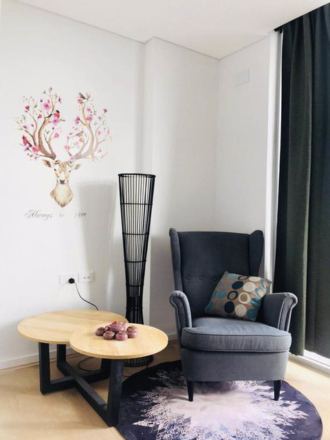 Sunset View 2 Bedroom Apt Next To Station - Accommodation Batemans Bay 3