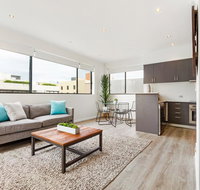Surry Hills Modern Self-Contained One-Bedroom Apartment 19 FOV - Accommodation Batemans Bay