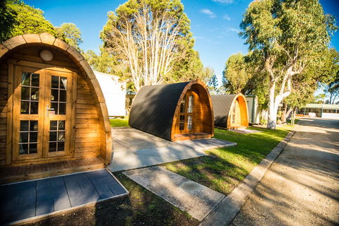 Swan Reach Holiday Park - Accommodation Batemans Bay 0